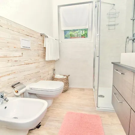 Apartament Sara E Melissa House Lierna